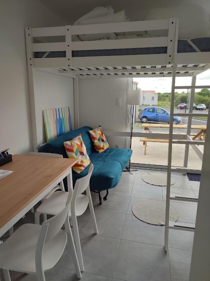 Studio Meuble Lumineux Au Coeur Du Bocage Vendeen Saint-Fulgent Extérieur photo